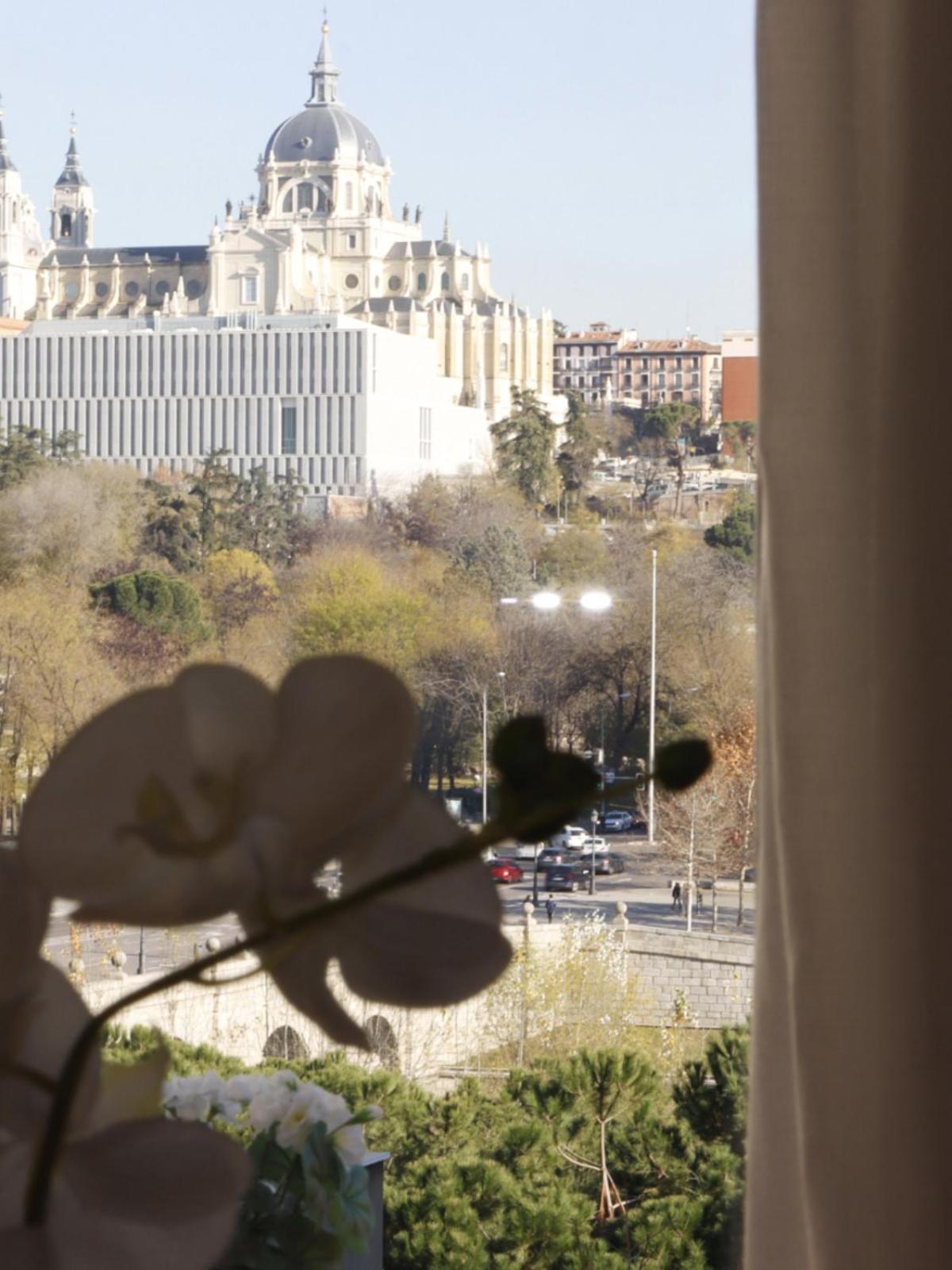 Encantador Alojamiento Junto Al Vibrante Corazon De Madrid Rio Exterior photo